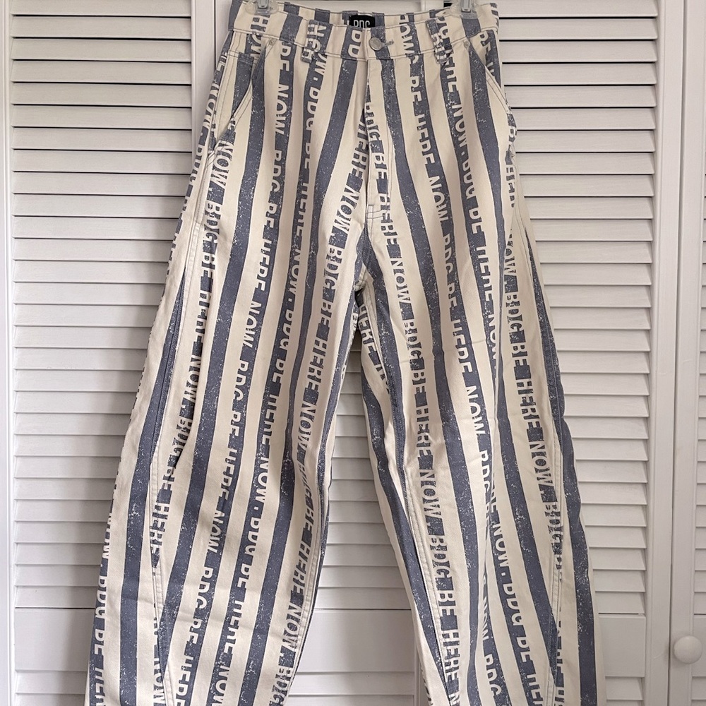BDG EXTREME HIGH-RISE baggy jeans!